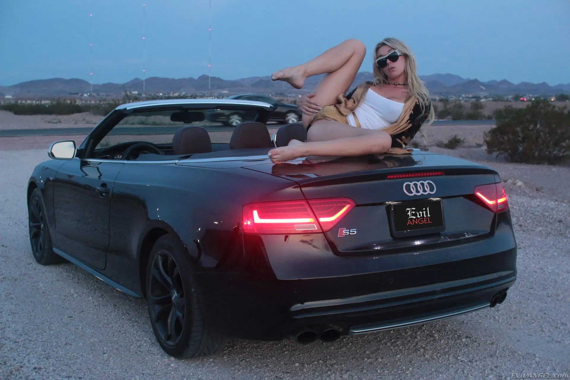 Evil Angel TS 'Aubrey Kate: TS Superstar' starring Pierce Paris (Photo 22)